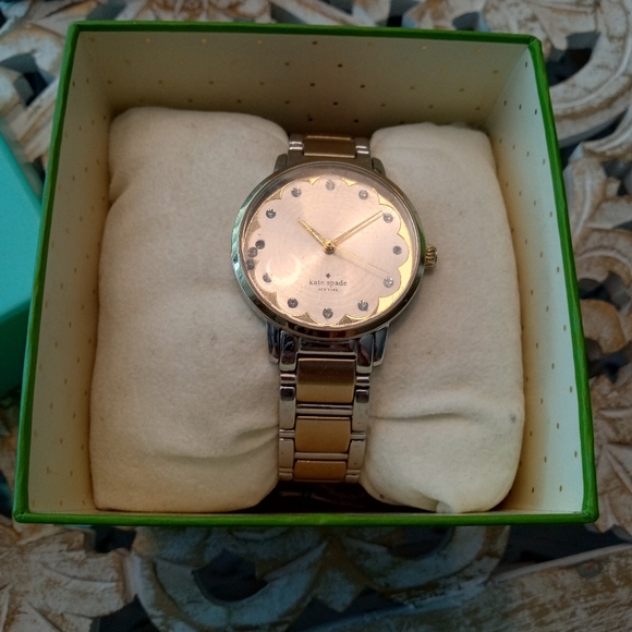 Sale ~ Kate Spade Watch - Picture 3 of 7